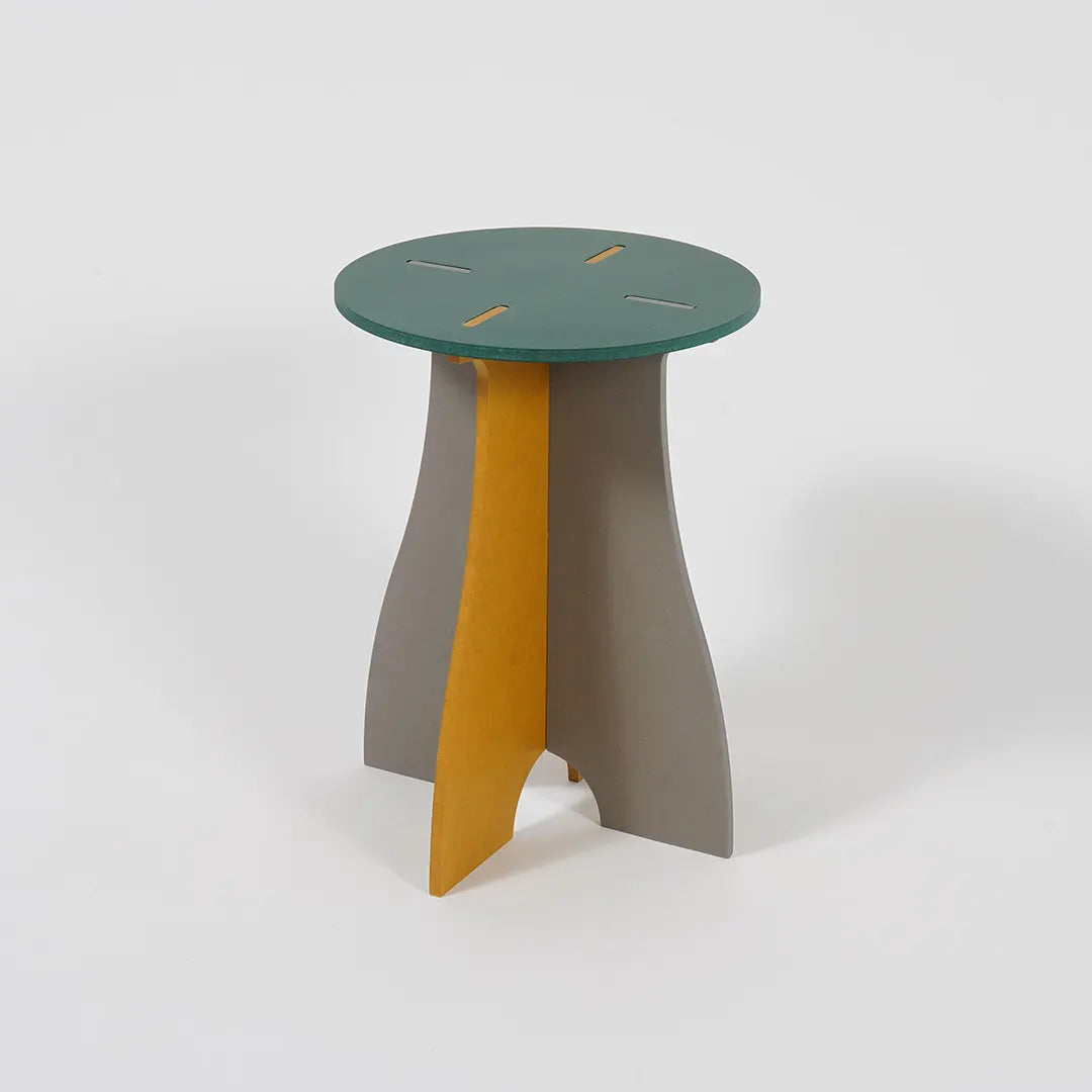 VIVIDNESS Assembled Stool GREEN