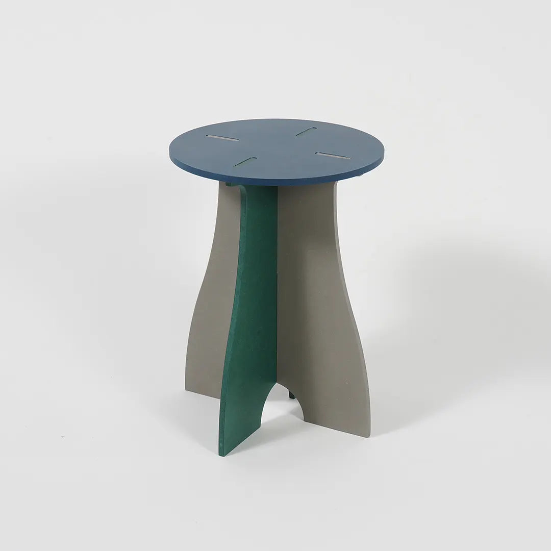 VIVIDNESS Assembled Stool BLUE