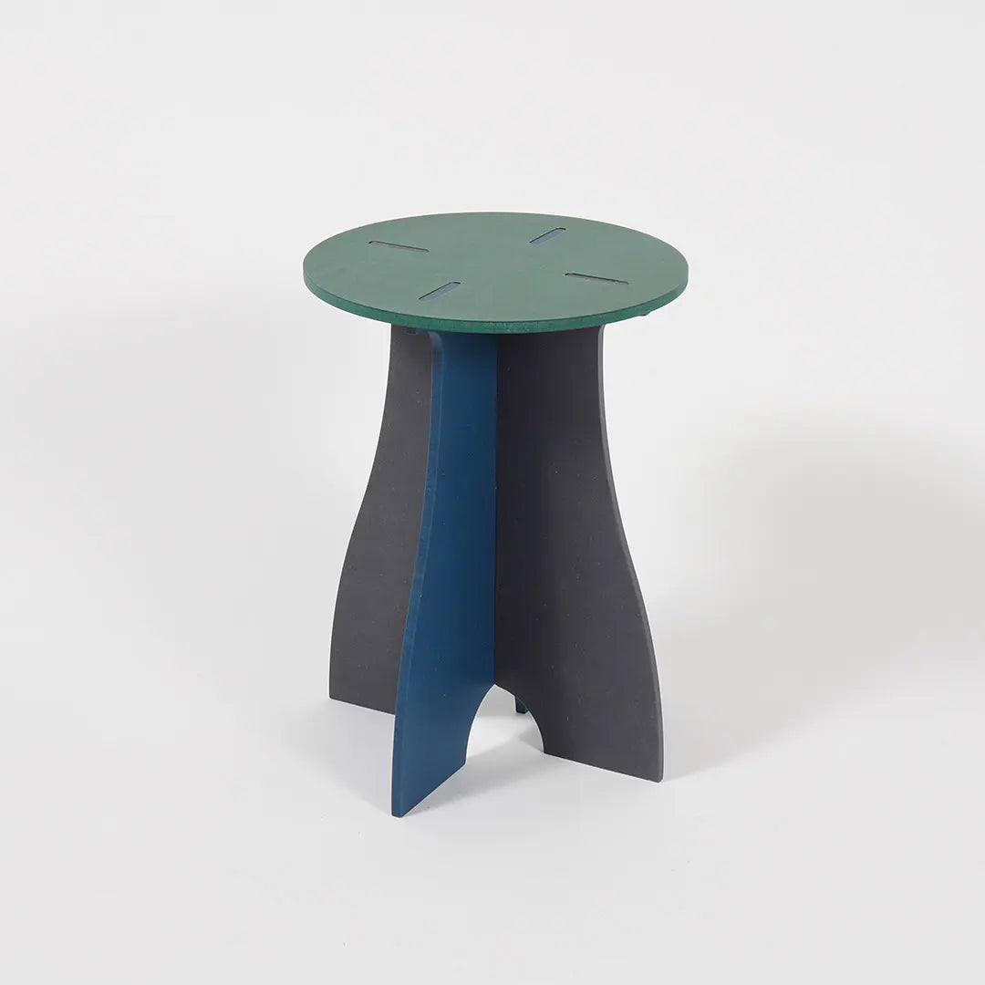 VIVIDNESS Assembled Stool GREEN