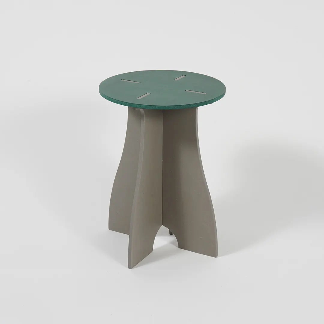 VIVIDNESS Assembled Stool GREEN