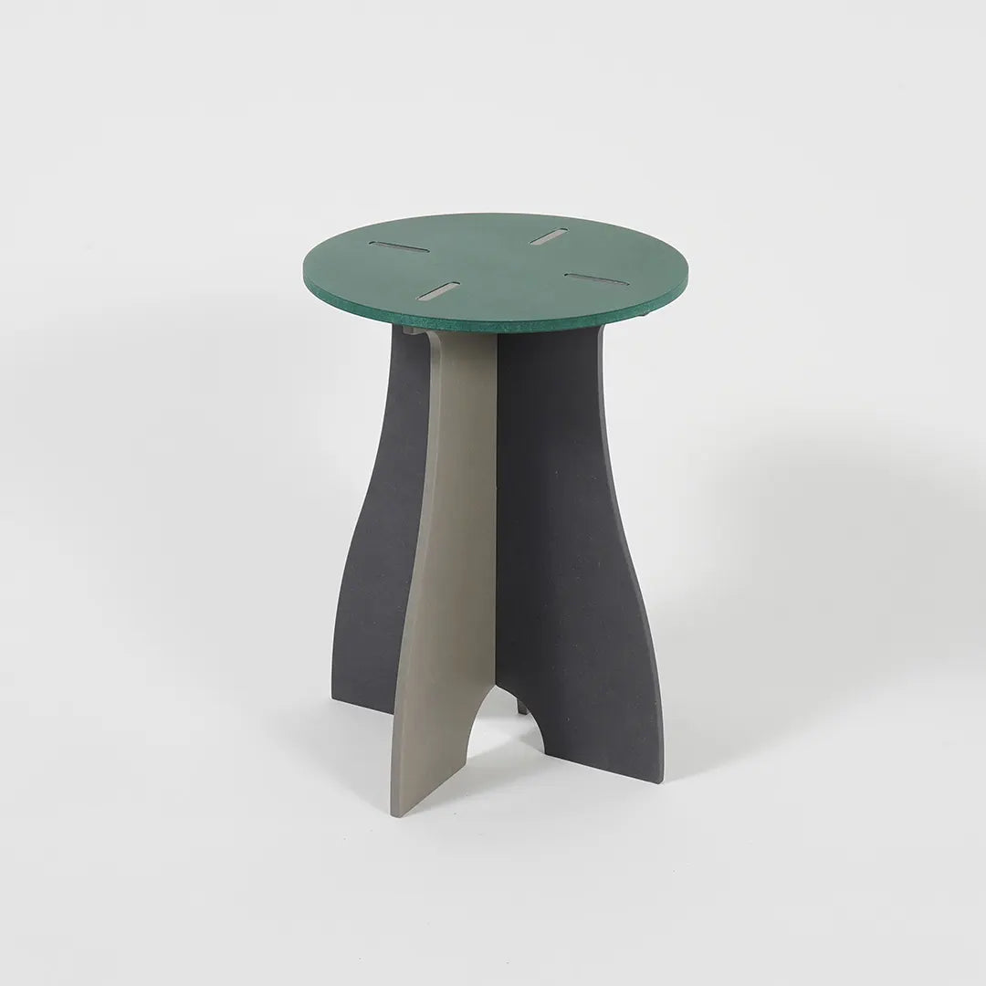 VIVIDNESS Assembled Stool GREEN